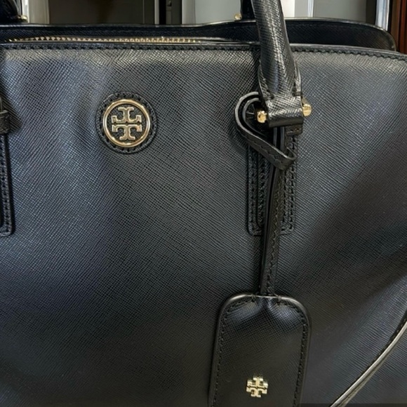 Tory Burch Mini Black Leather Robinson Dome Satchel LIKE NEW - Picture 5 of 8